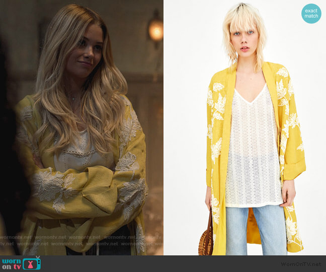 Zara Embroidered Kimono worn by Karolina Dean (Virginia Gardner) on Marvels Runaways