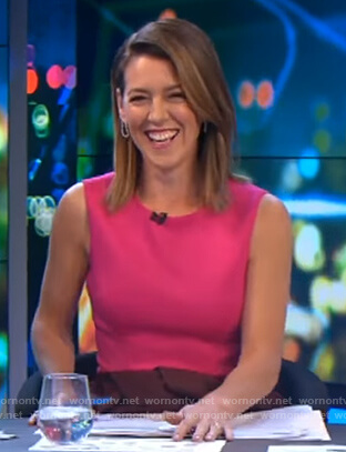 Gorgi’s colorblock midi dress on The Project