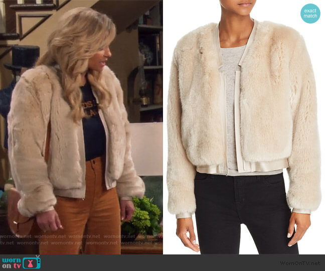 J Brand Ashby Faux Fur Jacket worn by DJ Tanner-Fuller (Candace Cameron Bure) on Fuller House