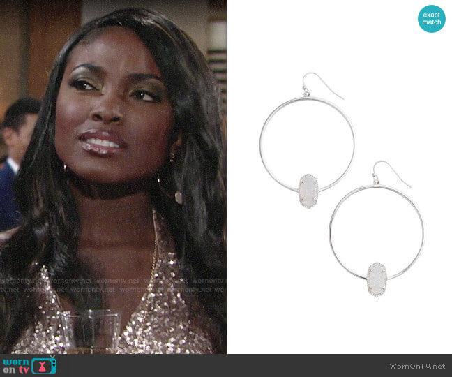 Kendra Scott Elora Frontal Hoop Earrings worn by Ana Hamilton (Loren Lott) on The Young and the Restless