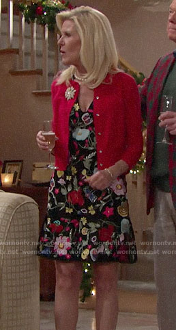 Pam’s floral v-neck dress on The Bold and the Beautiful