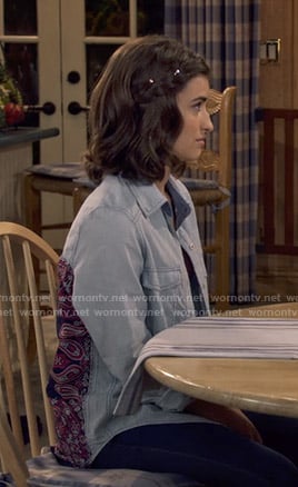 Ramona’s bandana print back shirt on Fuller House