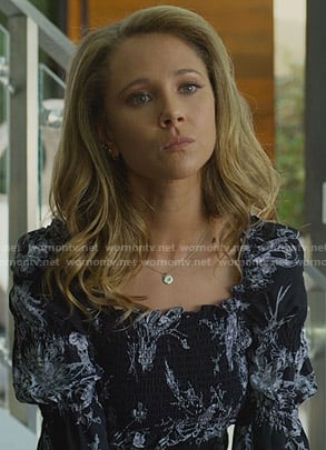 Veronica’s floral smocked top on Dirty John