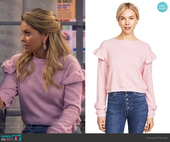 WAYF Darlene Sweater worn by DJ Tanner-Fuller (Candace Cameron Bure) on Fuller House