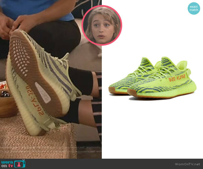 Yeezy Adidas x Yeezy Boost 350 V2 Semi Frozen Yellow worn by Shannon (Odessa Adlon) on Fam