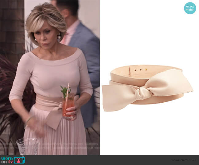 Alexander McQueen Wide bow-embellished leather waist belt worn by Grace (Jane Fonda) on Grace and Frankie