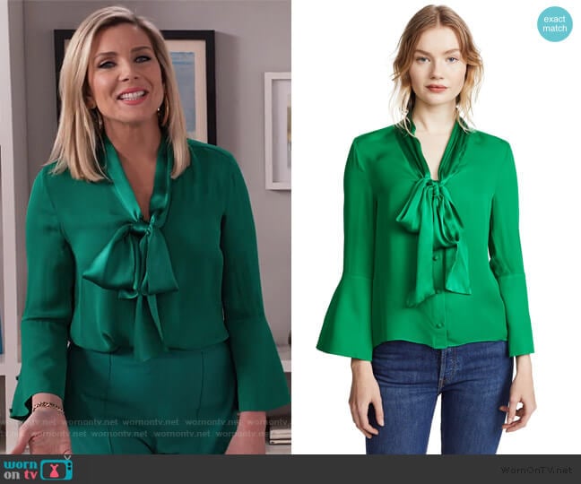 Alice + Olivia Meredith Blouse worn by Brianna (June Raphael) on Grace and Frankie