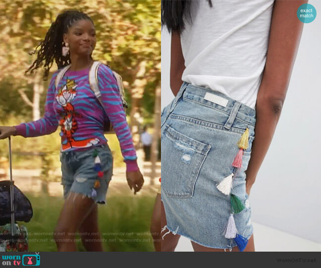 Blank NYC Boyfriend Denim Festival Shorts with Tassels worn by Skylar Forster (Halle Bailey) on Grown-ish