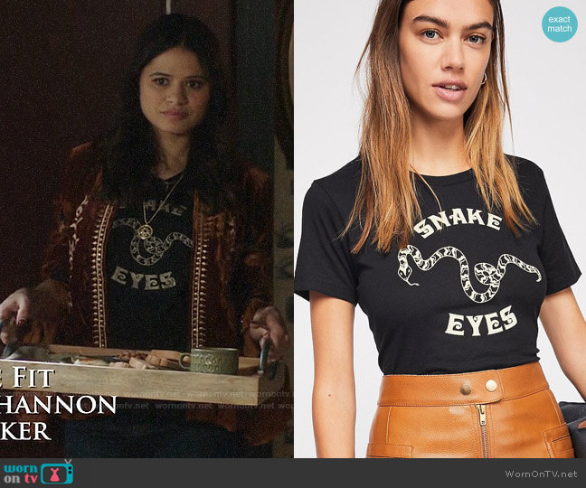 Free People Snake Eyes Weekend Tee worn by Mel Vera (Melonie Diaz) on Charmed
