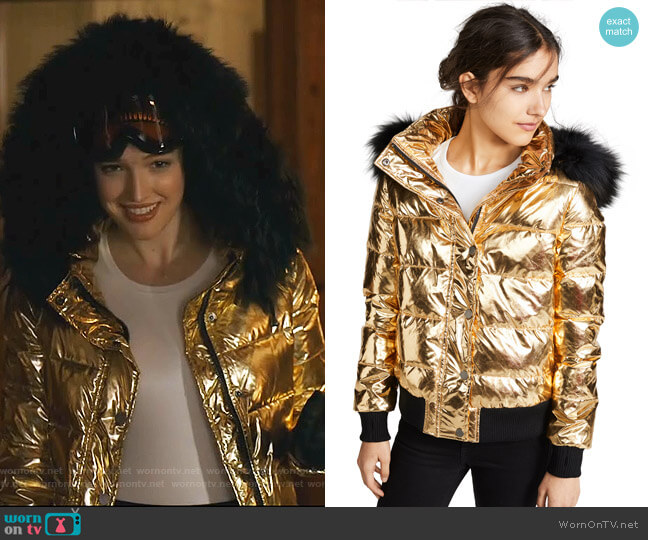 Jocelyn Quilted Down Jacket with Fur Trim worn by Kirby Anders (Maddison Brown) on Dynasty