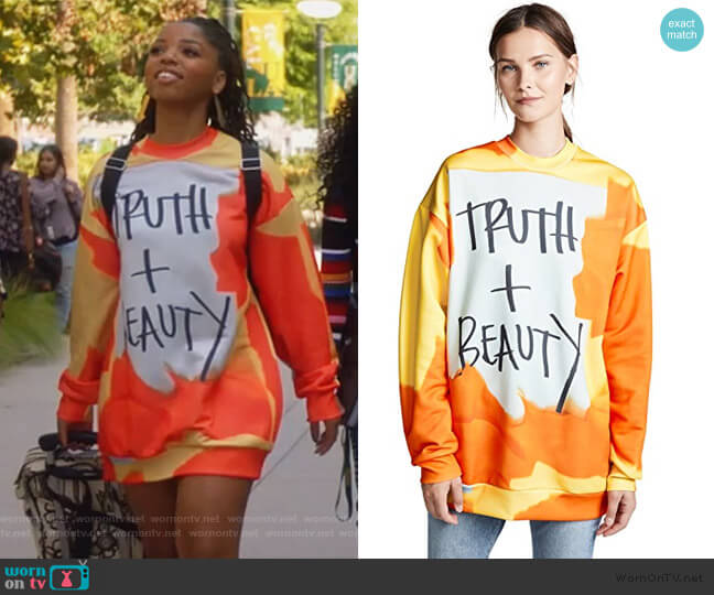 Marques Almeida Oversized Sweatshirt worn by Jazlyn Forster (Chloe Bailey) on Grown-ish