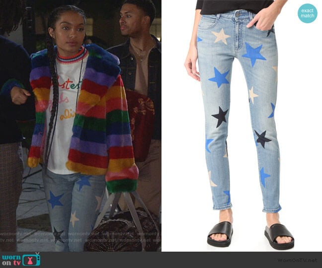 Stella McCartney Skinny Boyfriend Star Print Jeans worn by Zoey Johnson (Yara Shahidi) on Grown-ish