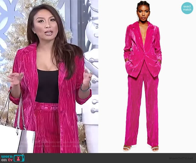 Topshop Crinkle Velvet Jacket worn by Jeannie Mai on The Real