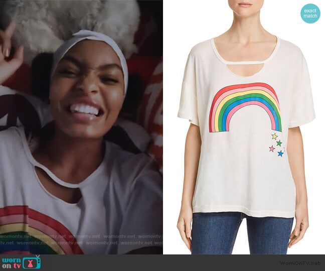 Wildfox Rainbow Stars Tee worn by Zoey Johnson (Yara Shahidi) on Grown-ish