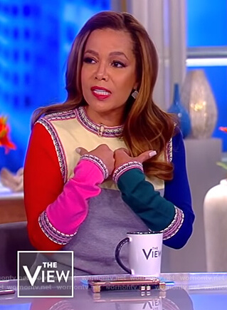 Sunny’s colorblock sweater on The View