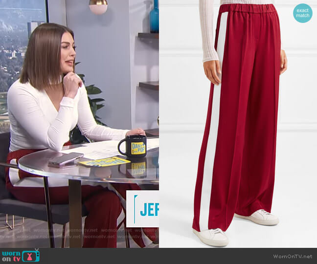 Elizabeth and James Kelly Pants worn by Carissa Loethen Culiner on E! News