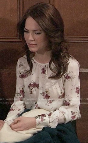 Elizabeth’s white floral long sleeved top on General Hosital