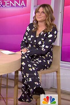 Jenna’s black buttoned blouse and pants on Today