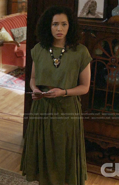 Macys’s green crop top and midi skirt on Charmed