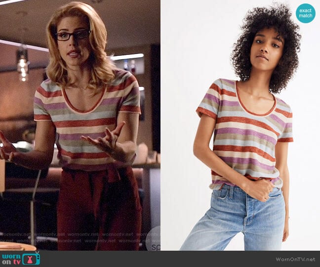 Madewell Alto Scoop Tee in Granda Stripe worn by Felicity Smoak (Emily Bett Rickards) on Arrow