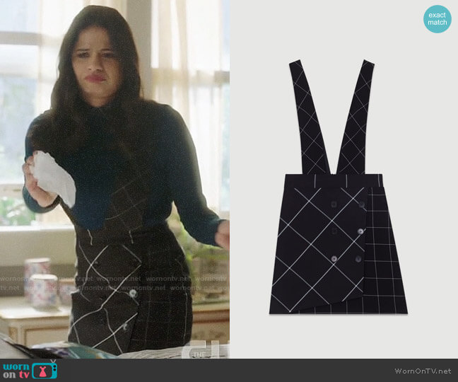 Maje Joly Skirt worn by Mel Vera (Melonie Diaz) on Charmed
