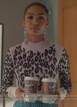 Zoey’s pink leopard print sweater on Grown-ish