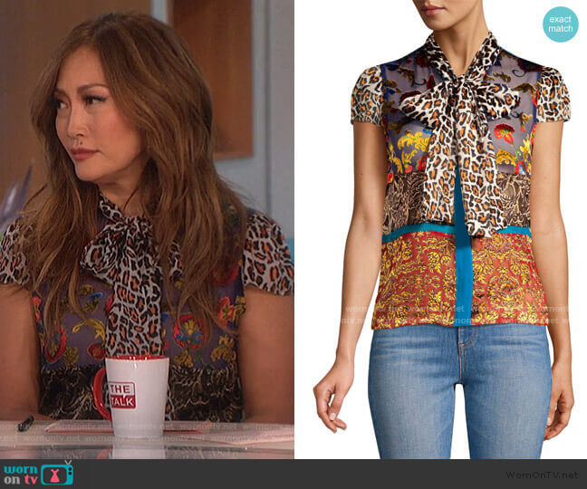Alice + Olivia Jeannie Bow-Collar Blouse worn by Carrie Inaba on The Talk