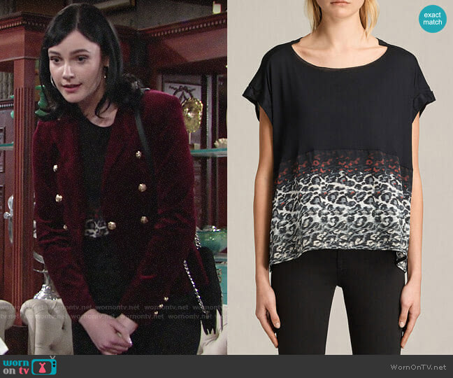 All Saints Juba Pina Tee in Black worn by Tessa Porter (Cait Fairbanks) on The Young and the Restless