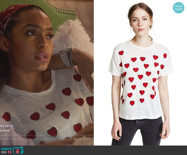 Banner Day Hearts Tee worn by Zoey Johnson (Yara Shahidi) on Grown-ish