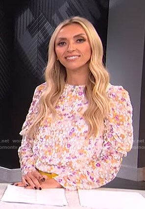 Giuliana’s white floral ruffle-sleeve top on E! News