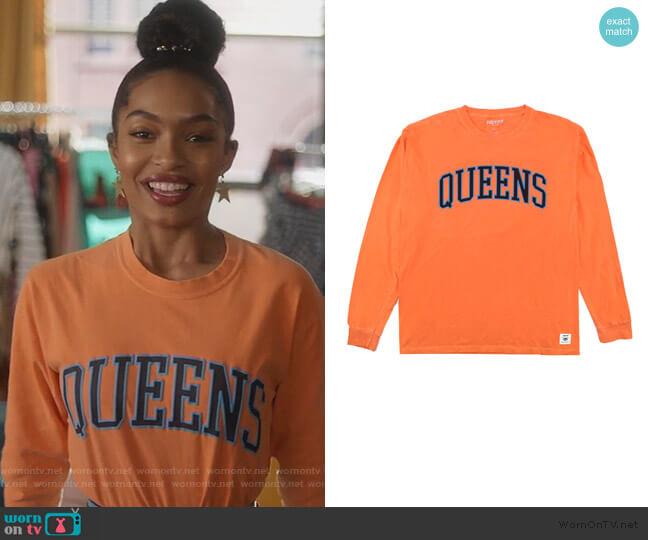 Hstry Queens Long Sleeve Tee worn by Zoey Johnson (Yara Shahidi) on Grown-ish
