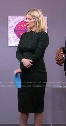 Sara’s green leopard print dress on GMA Strahan And Sara