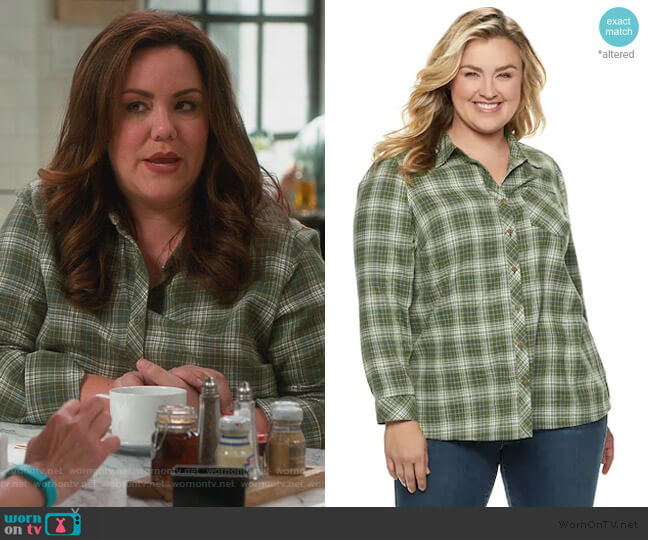 Sonoma Goods for Life Essential Supersoft Flannel Shirt worn by Katie Otto (Katy Mixon) on American Housewife