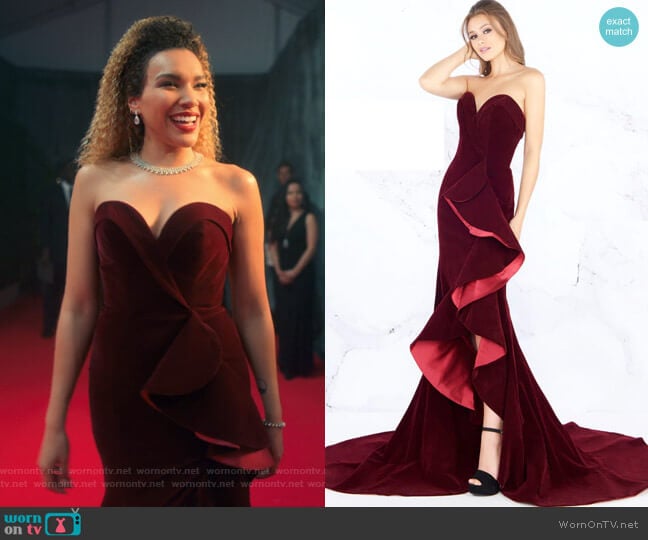 Mac Duggal Style #66517M worn by Allison Hargreeves (Emmy Raver-Lampman) on The Umbrella Academy