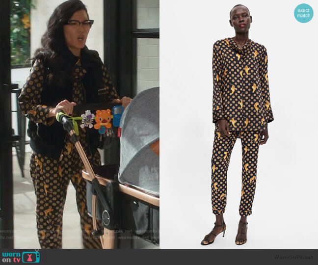 Zara Printed Blouse with Tigers worn by Doris (Ali Wong) on American Housewife