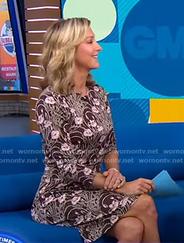 Lara’s brown floral print dress on Good Morning America