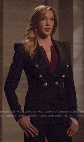 Laurel’s black double-breasted blazer with silver buttons on Arrow