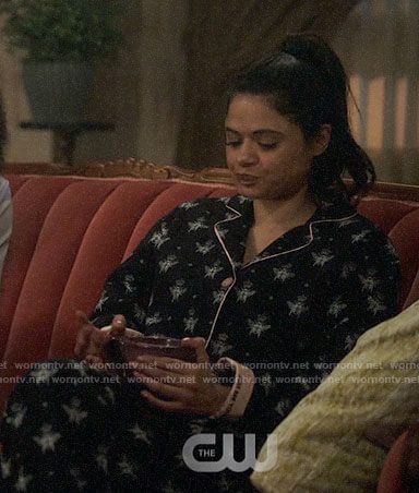 Mel’s black bee print pajamas on Charmed
