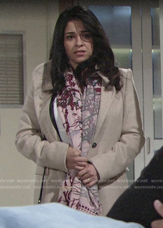 Mia’s pink floral scarf on The Young and the Restless