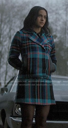 Veronica’s blue plaid jacket and skirt set on Riverdale