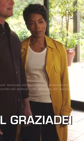 Athena’s yellow trench wrap coat on 9-1-1