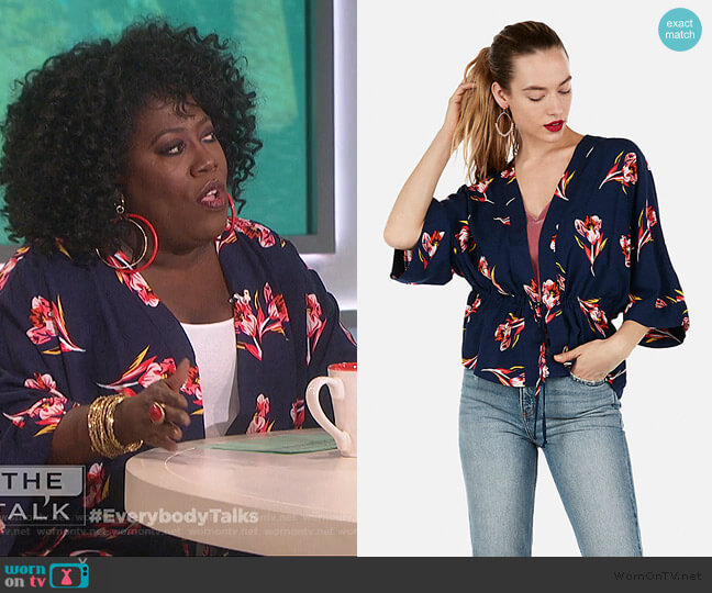 Express Floral Cinched Waist Kimono Top worn by Sheryl Underwood on The Talk