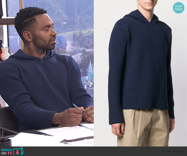 Jacquemus La Maille Capuche hoodie worn by Justin Sylvester on E! News