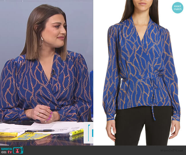 L'Agence Cara Chain Print Silk Wrap Blouse worn by Carissa Loethen Culiner on E! News