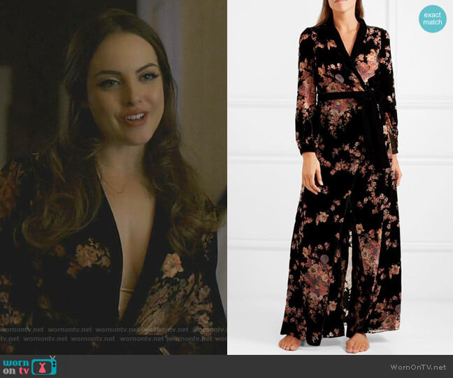 Myla Kensington Velvet Robe worn by Fallon Carrington (Elizabeth Gillies) on Dynasty