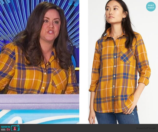 Old Navy Relaxed Plaid Twill Shirt worn by Katie Otto (Katy Mixon) on American Housewife