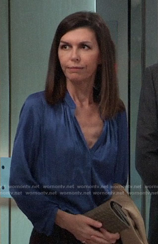 Anna’s blue blouse on General Hospital