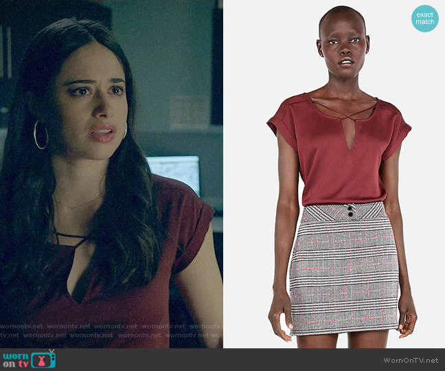 Express Satin Cross Front Gramercy Tee in Wine worn by Liz Ortecho (Jeanine Mason) on Roswell New Mexico