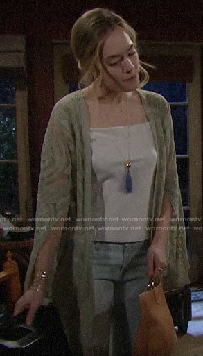 Hope’s green lace kimono on The Bold and the Beautiful