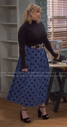 Kristin’s blue polka dot maxi skirt on Last Man Standing